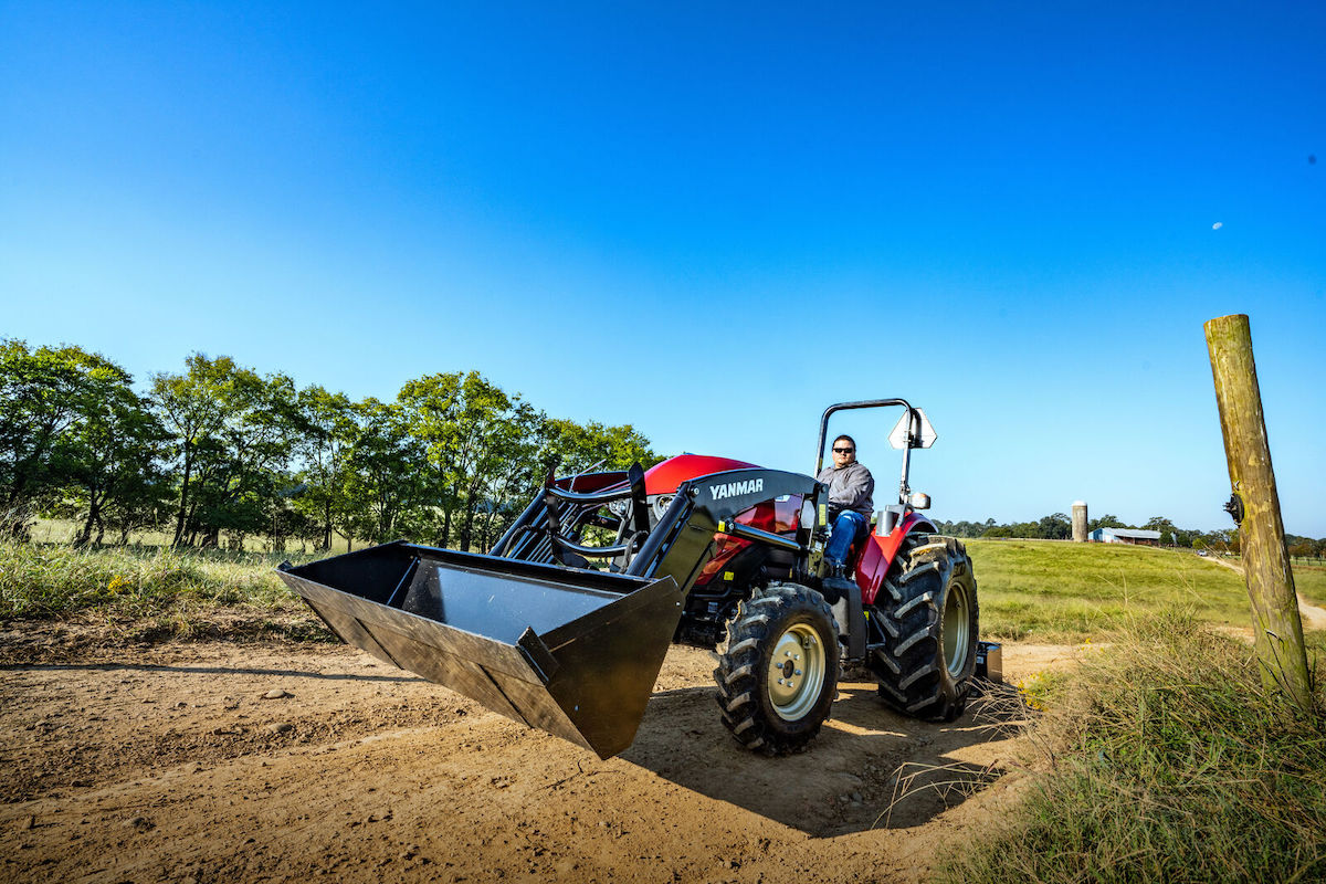 prikachen inventar za traktor